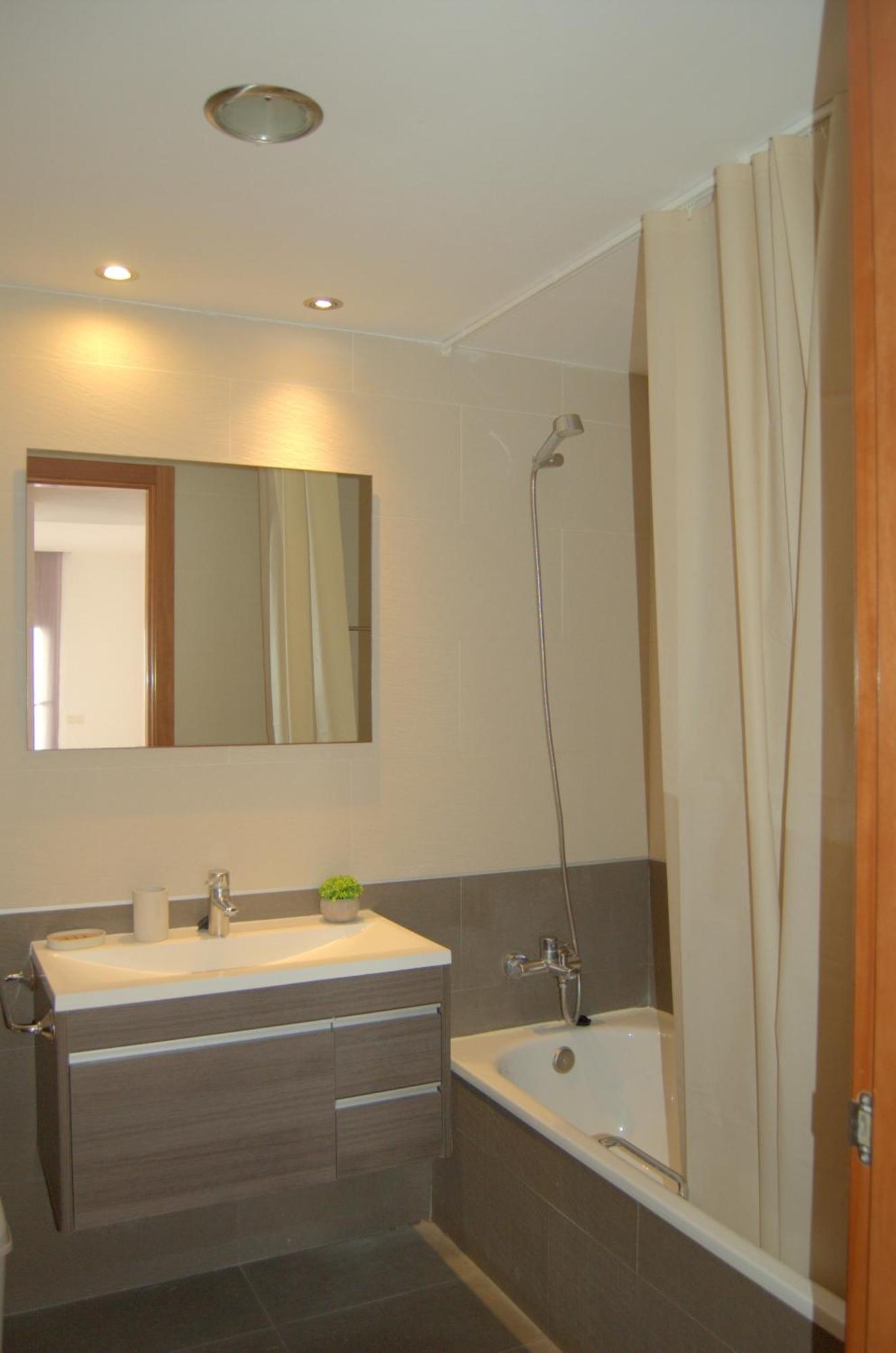 Aura, Centro De Appartement Lloret de Mar